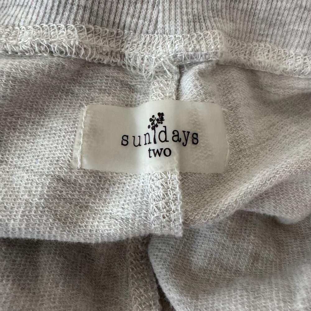 Sundays Two Women's Embroidered Sunflower Sweatpants Loungewear - Picture 6 of 7